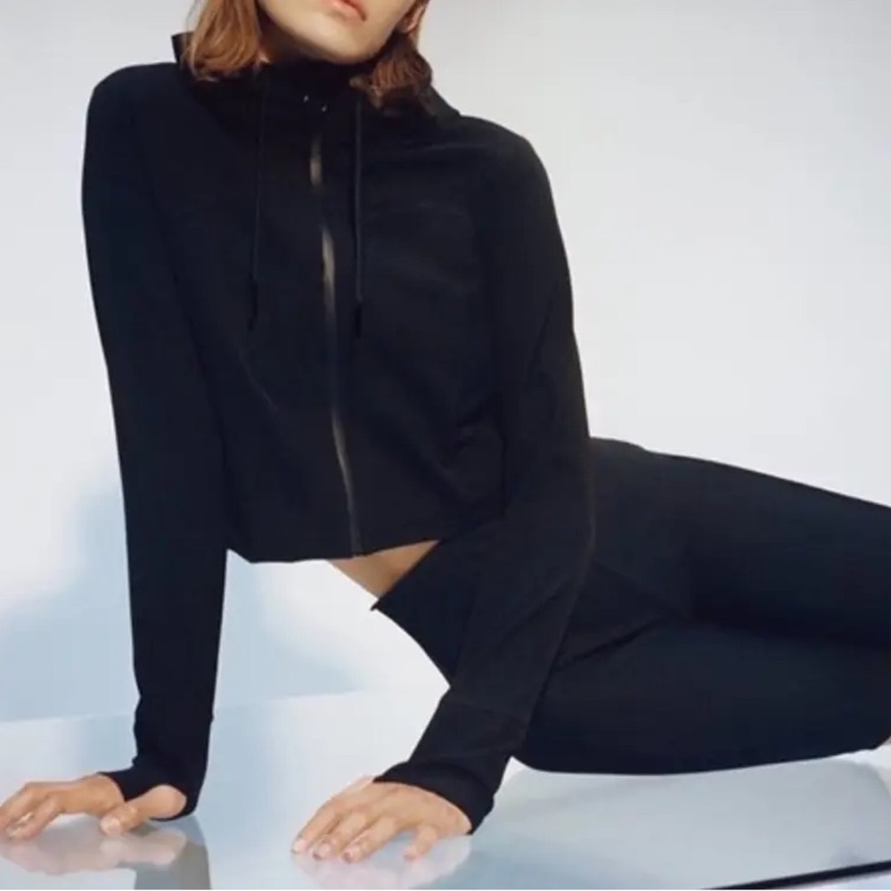 zara tech cropped jacket